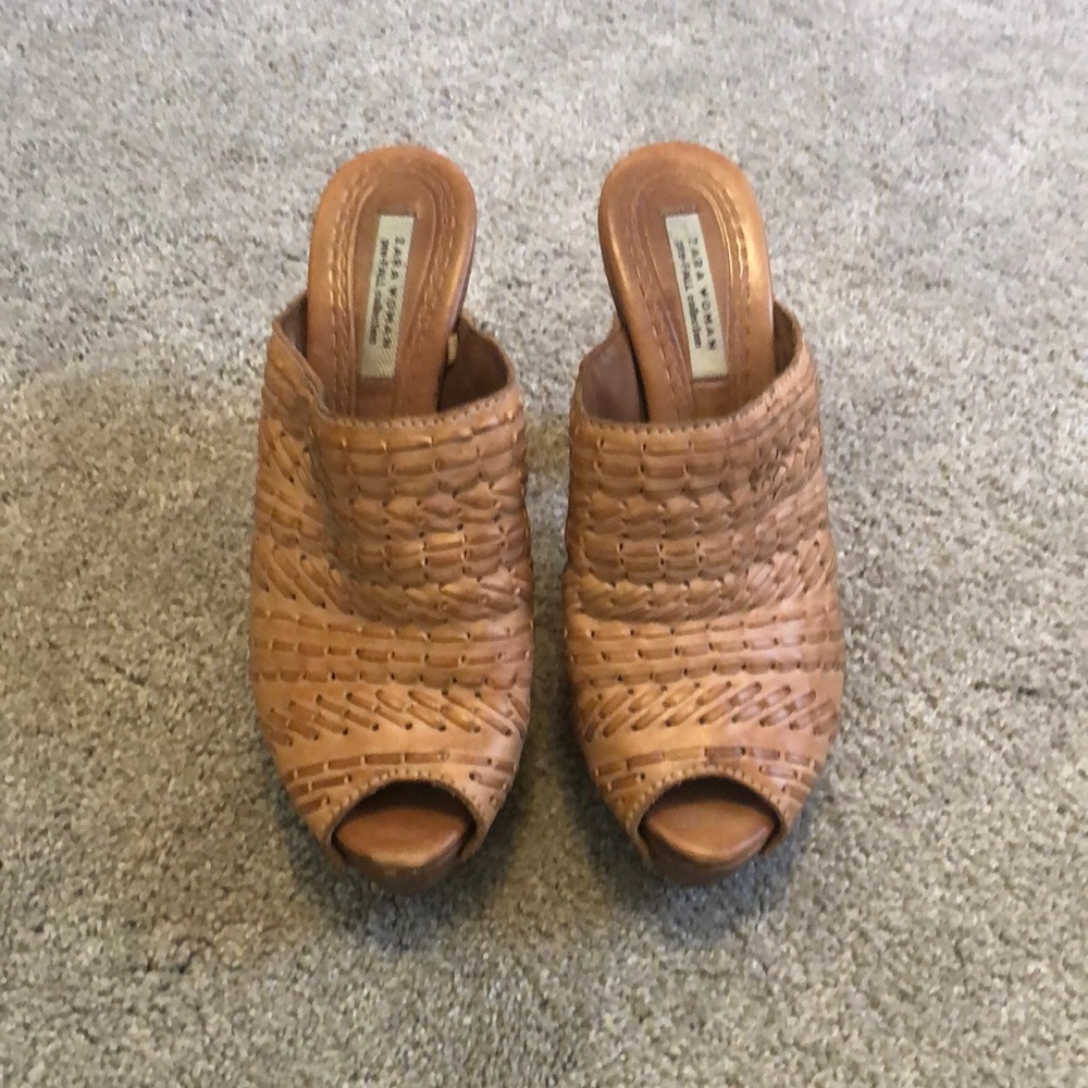 Zara women’s High Heel Platform Mules